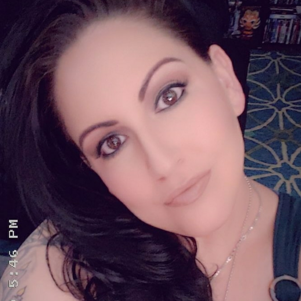 Meet your Posher, Jelynn